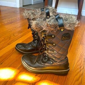 💦Sorel Joan of Arc Waterproof All-Weather Boots
